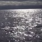 La salinidad del mar es un factor importante en la determinación de muchos aspectos de la química de las aguas saladas naturales.