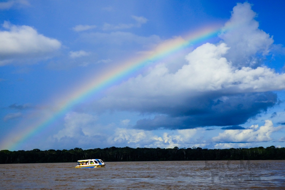 Arcoiris sobre al Amazonas