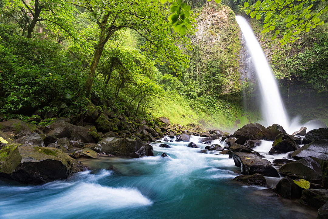 Costa Rica, un país que protege la naturaleza - Fundación Aquae